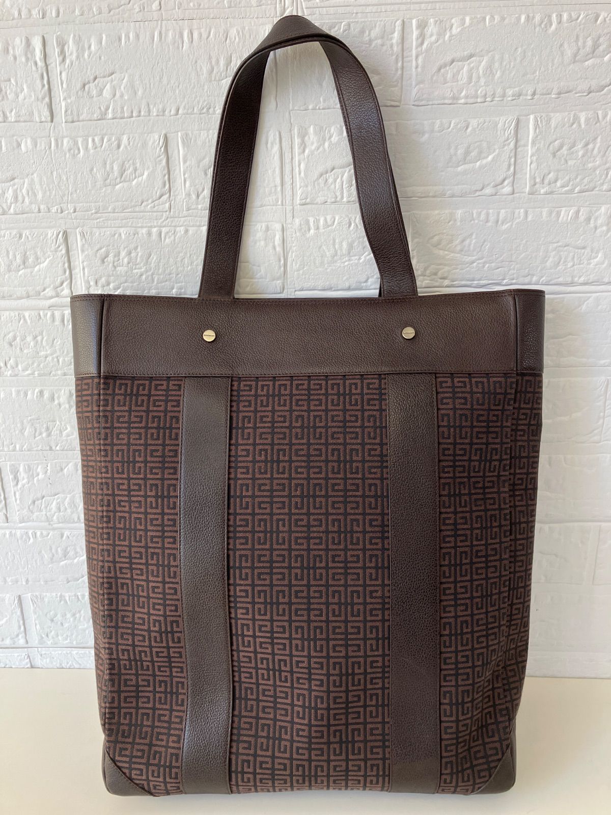 なし様 GIVENCHY ジバンシィ トートバッグ 4G総柄 4562