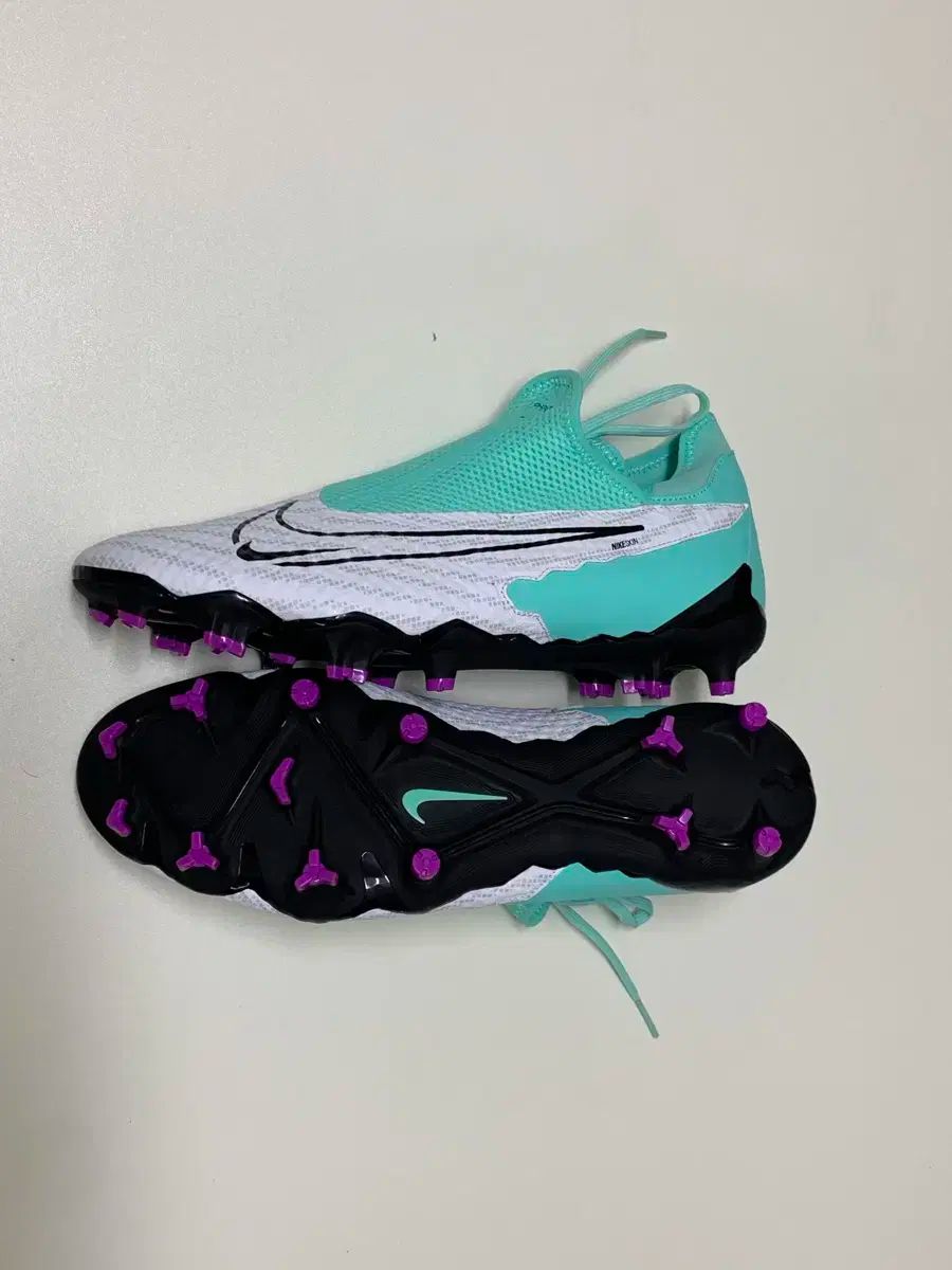 ナイキ FANTOM GX アカデミー us10