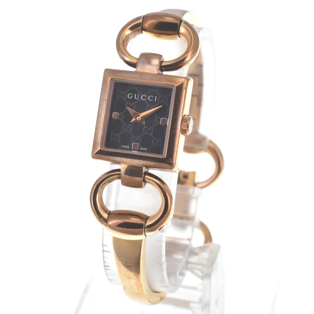 グッチ GUCCI 120 トルナヴォーニ GP クォーツ レディース P 140949