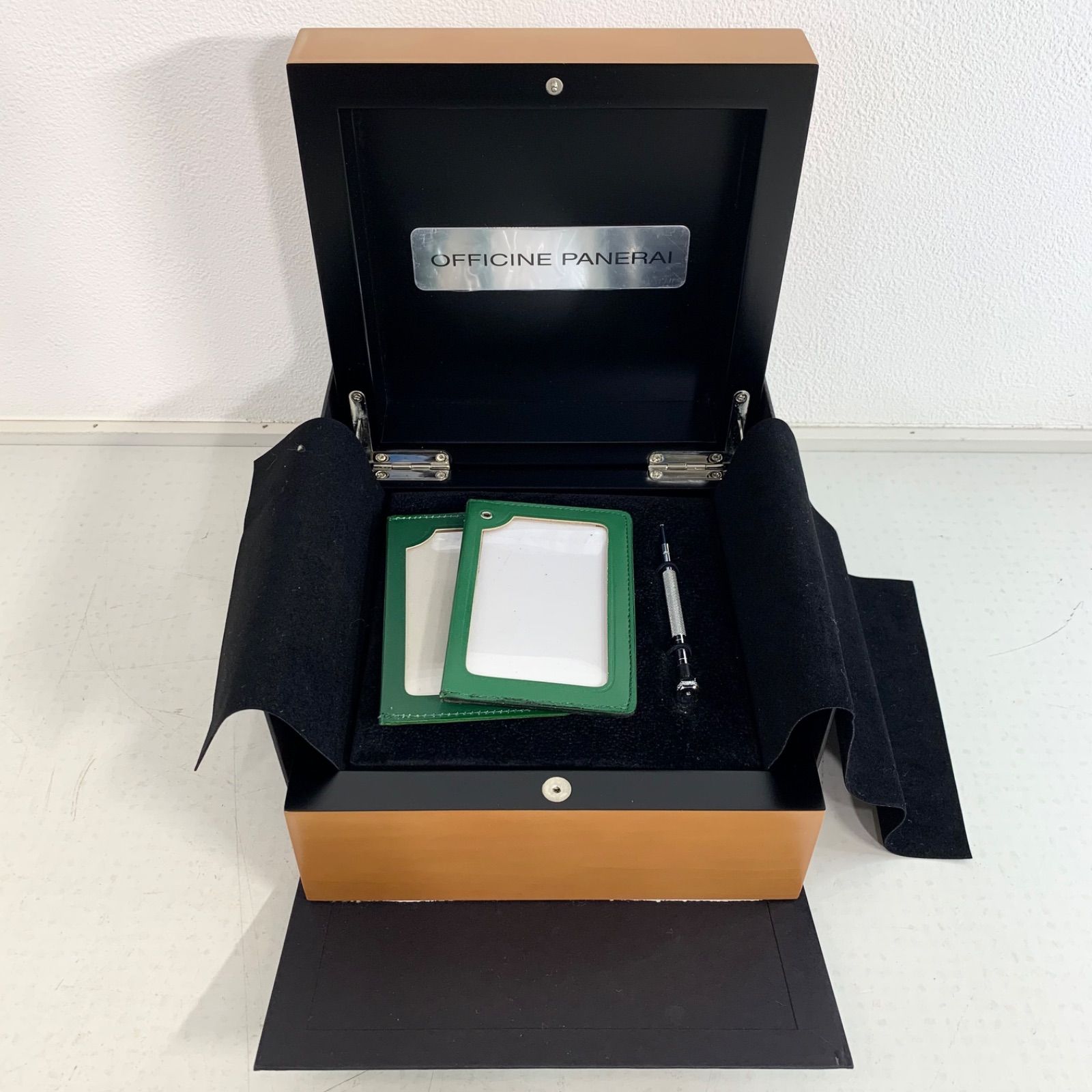 OFFICINE PANERAI オフィチーネ パネライ 時計ボックス