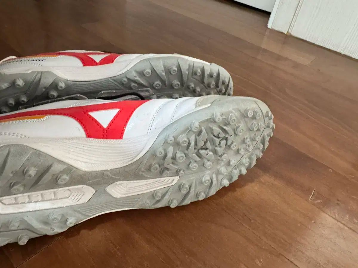 ミズノ モレリア サラ Classic TF 265 LLC-HASEGAWATOSO_COM