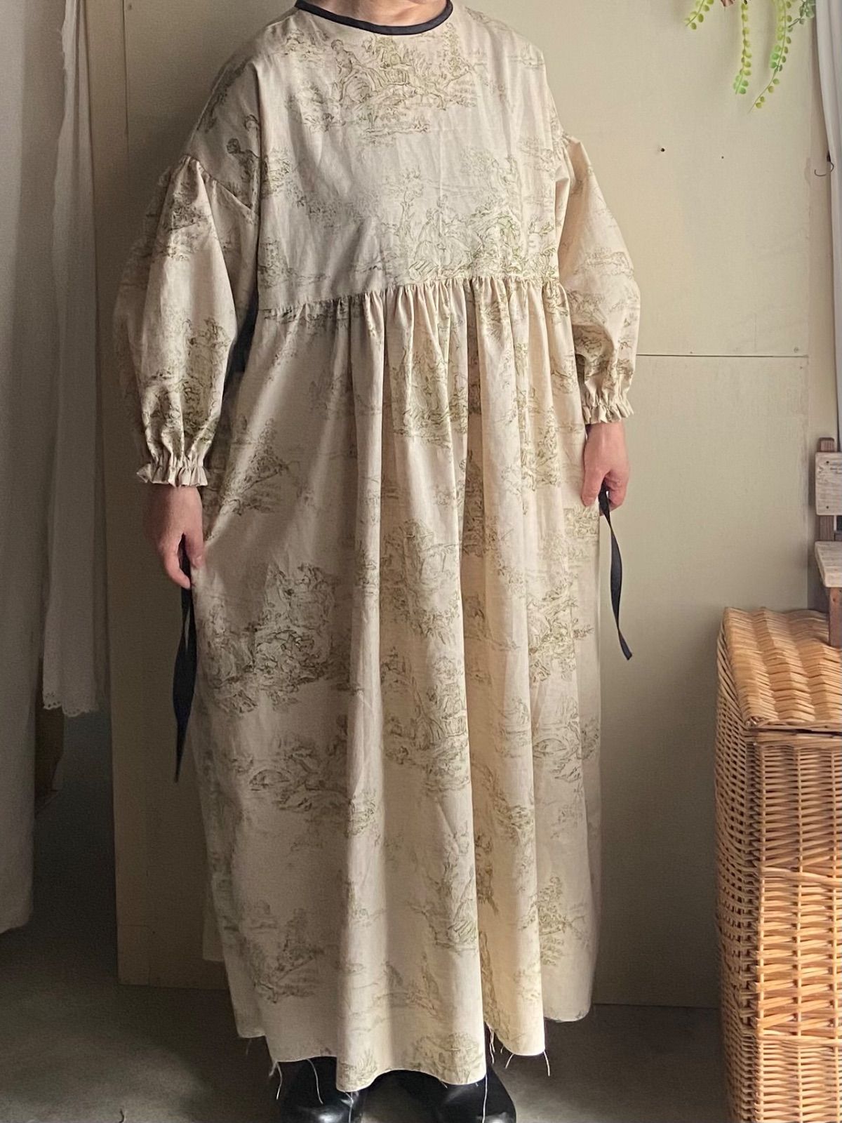 ギャザーワンピース