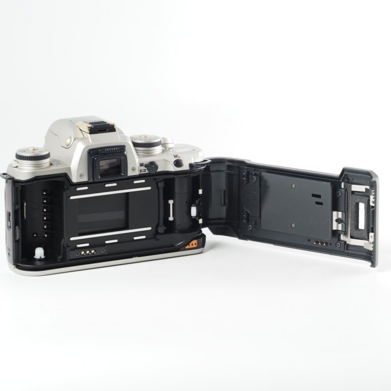 30日間返品交換可能！ PENTAX MZ-3 SPECIAL EDITION F1.9 43mm ペンタックス カメラ フィルムカメラ 一眼レフ パッケージ 2000台 13839