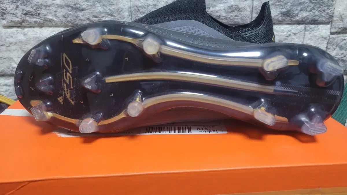 アディダス F50 サッカーシューズ ブラック LLC-HASEGAWATOSO_COM