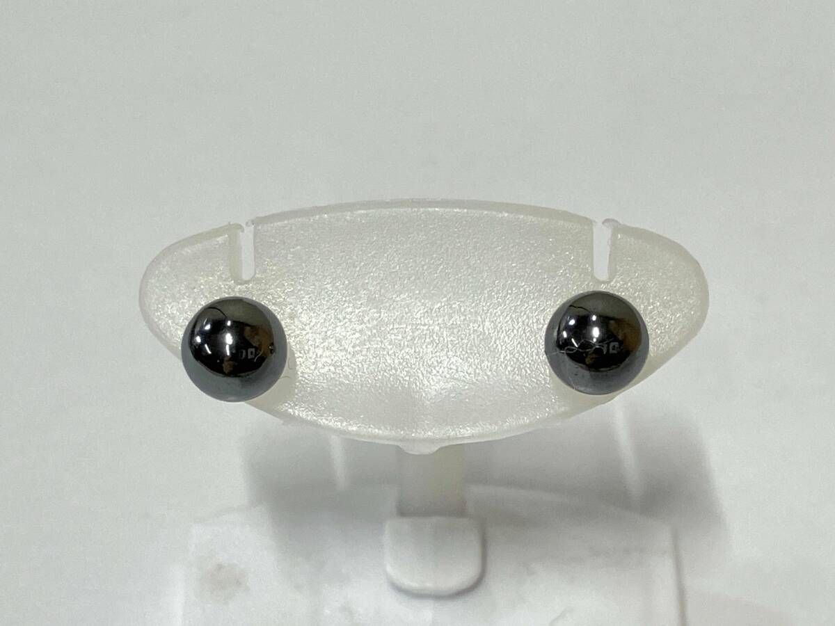 針に歪みあり K18 ゴールド 総重量約1.0g 黒色石 ピアス