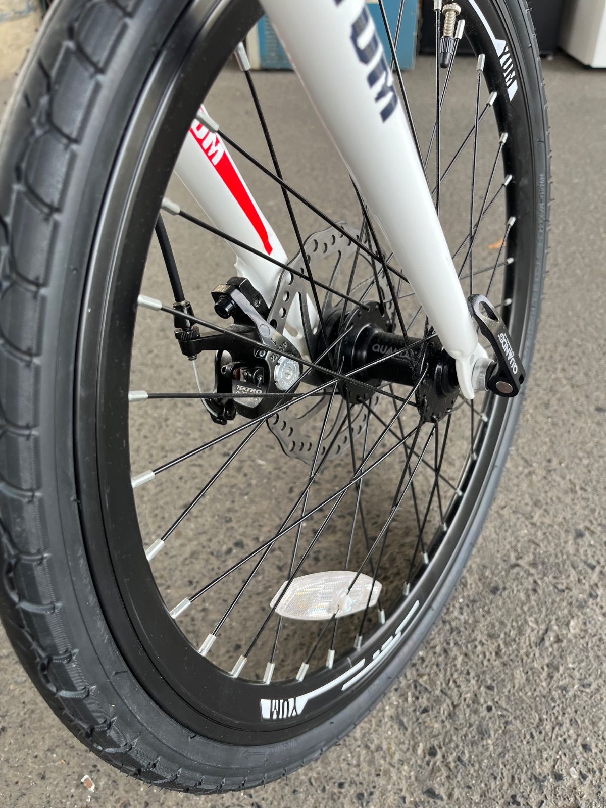 YUMミニベロ21スピード アルミフレーム ディスクブレーキ 20インチ BRIGHTFACE_UK