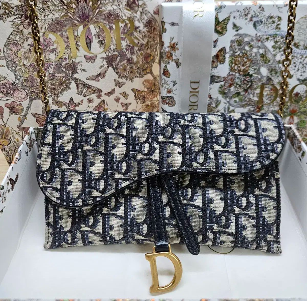 ディオール オブリーク サドル WOC チェン財布