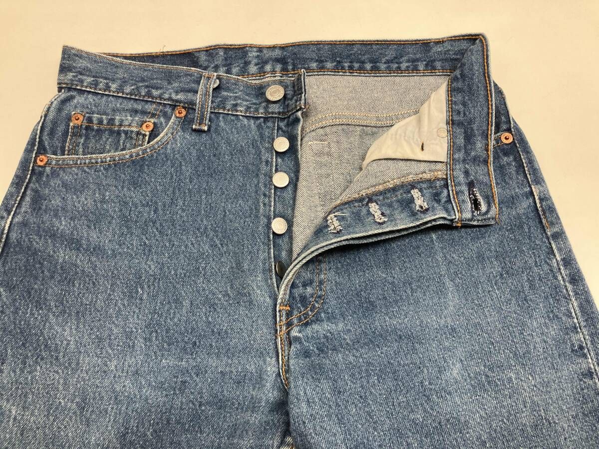 LEVIS リーバイス