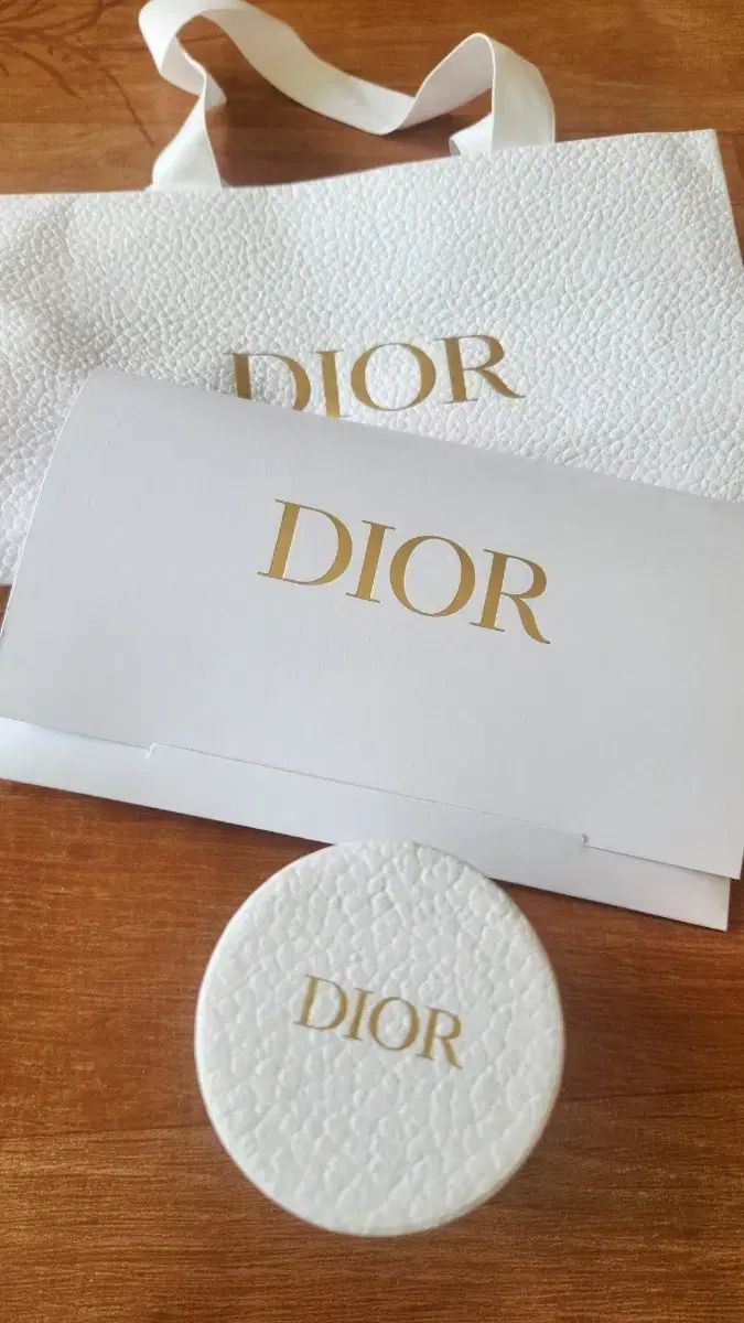 ディオール スカーフ お買い物バッグ ケース カード フルセット