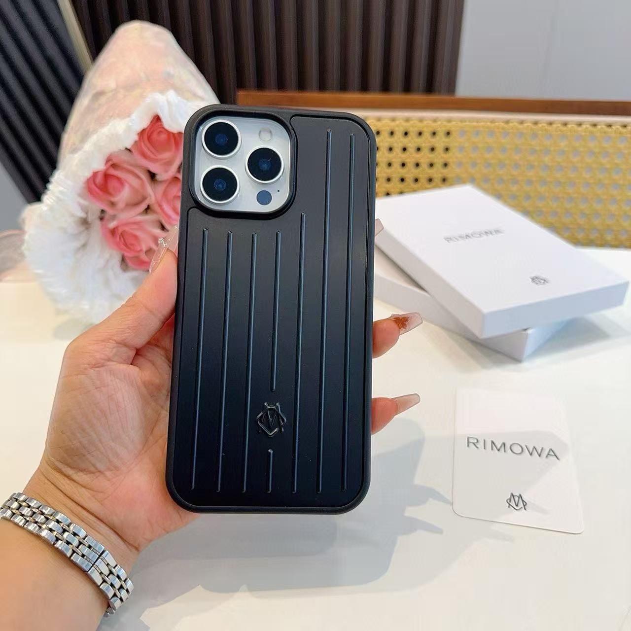 RIMOWA リモワ iPhone16 ProMax ケース 黒