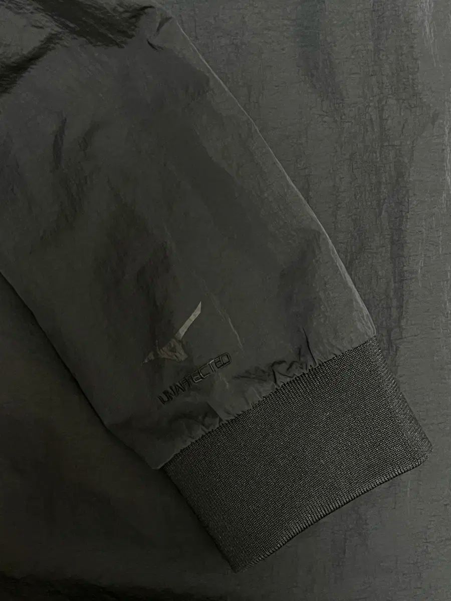 unaffected×mizuno ミズノ ナイロン スウェット