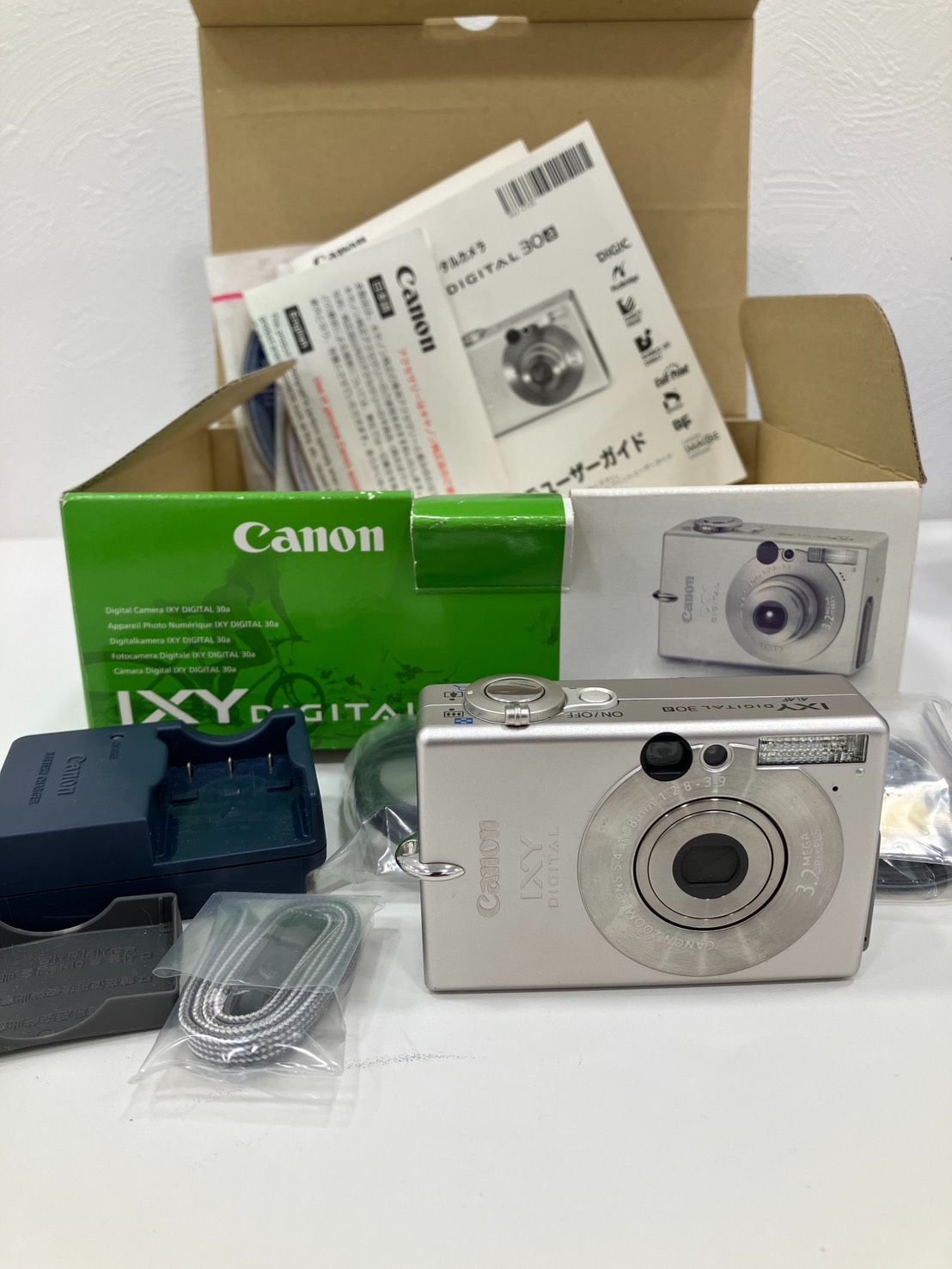 KD-002 Canon IXY DIGITAL 30