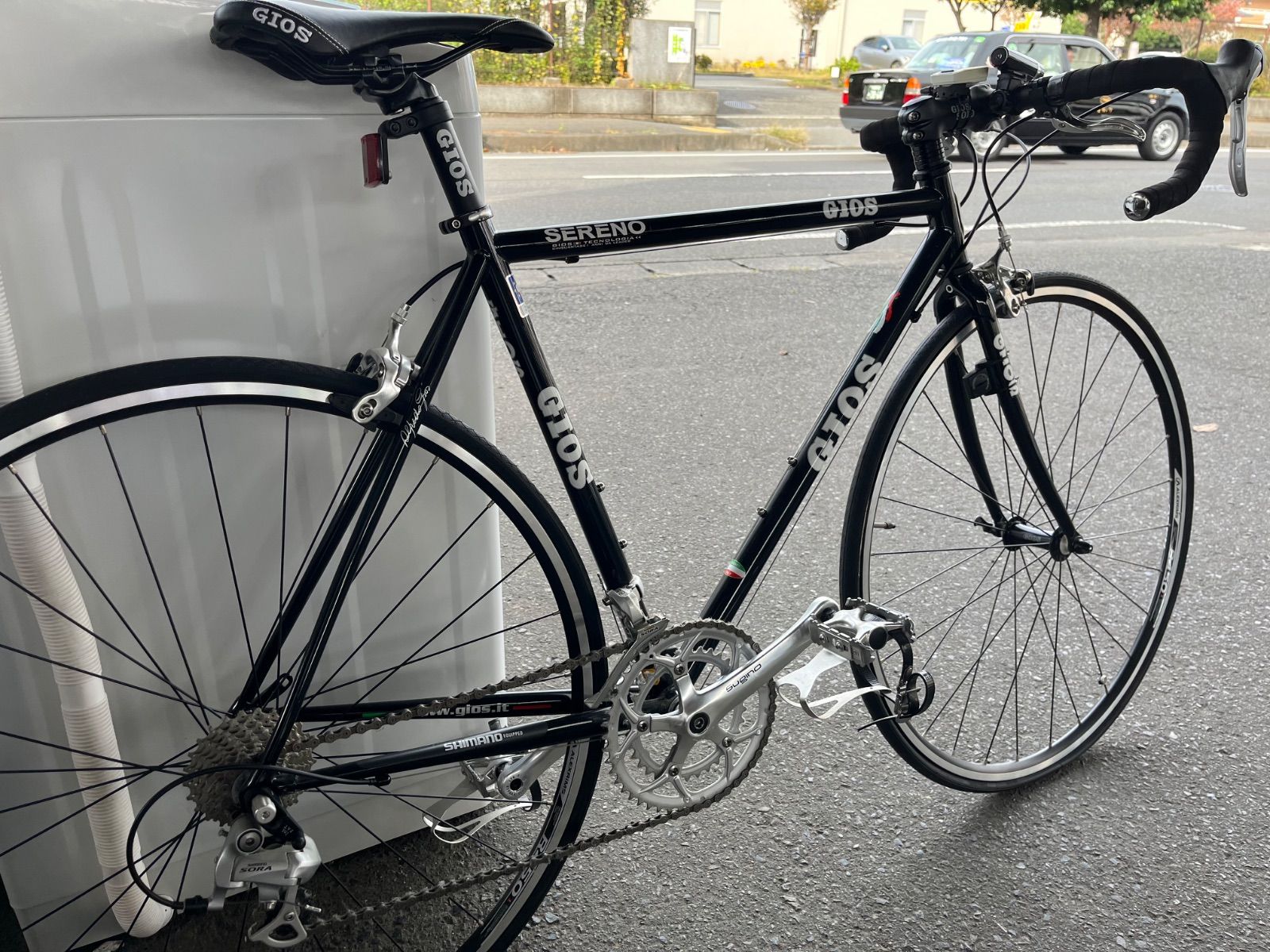 イタリアブランドGIOS ジオス ロードバイク SERENO セレーノ
