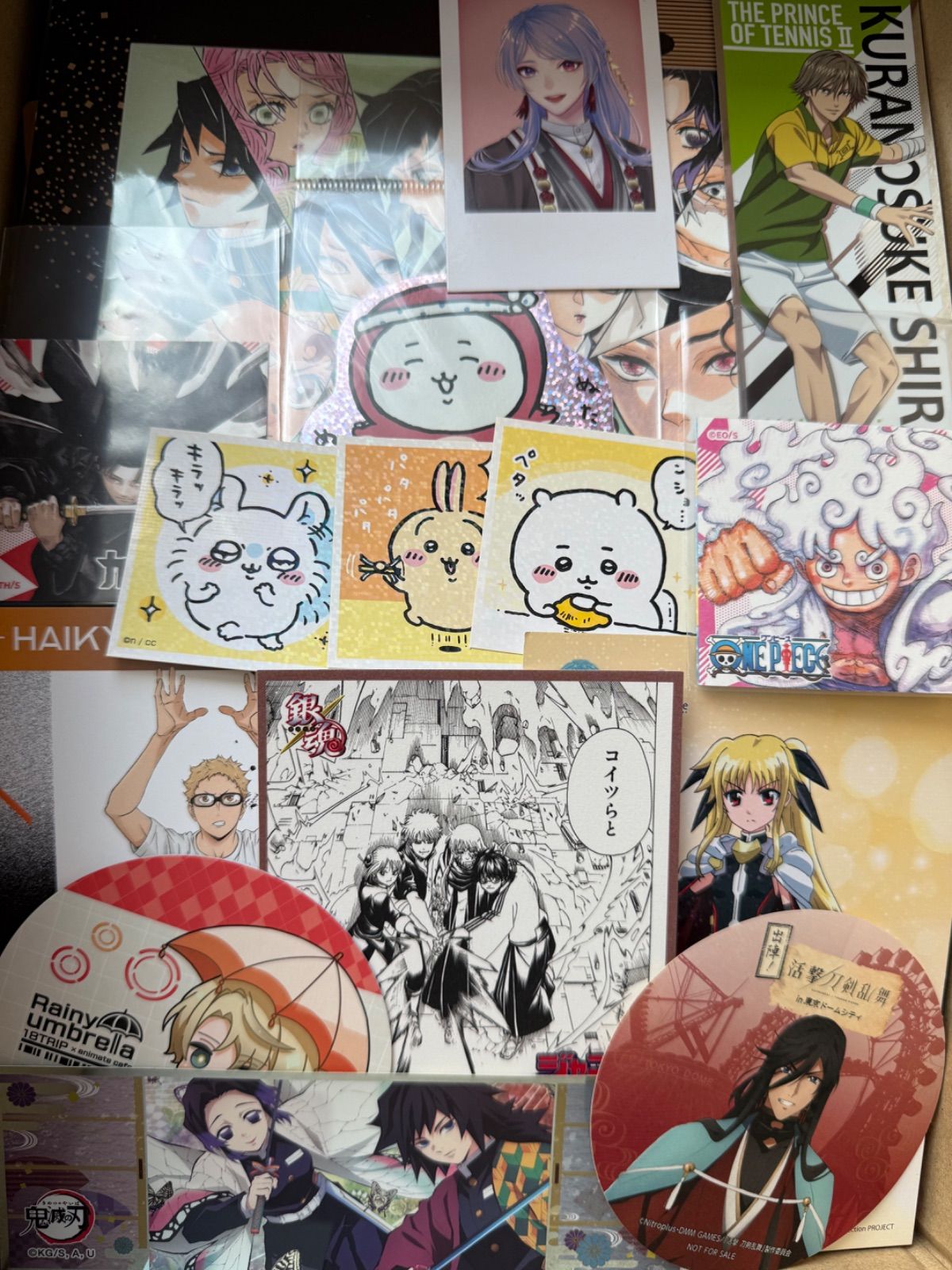 紙類　アニメ　ゲーム　まとめ売り　大量　コースター　ポストカード　カード 紙類 アニメ ゲーム まとめ売り 大量 コースター ポストカード