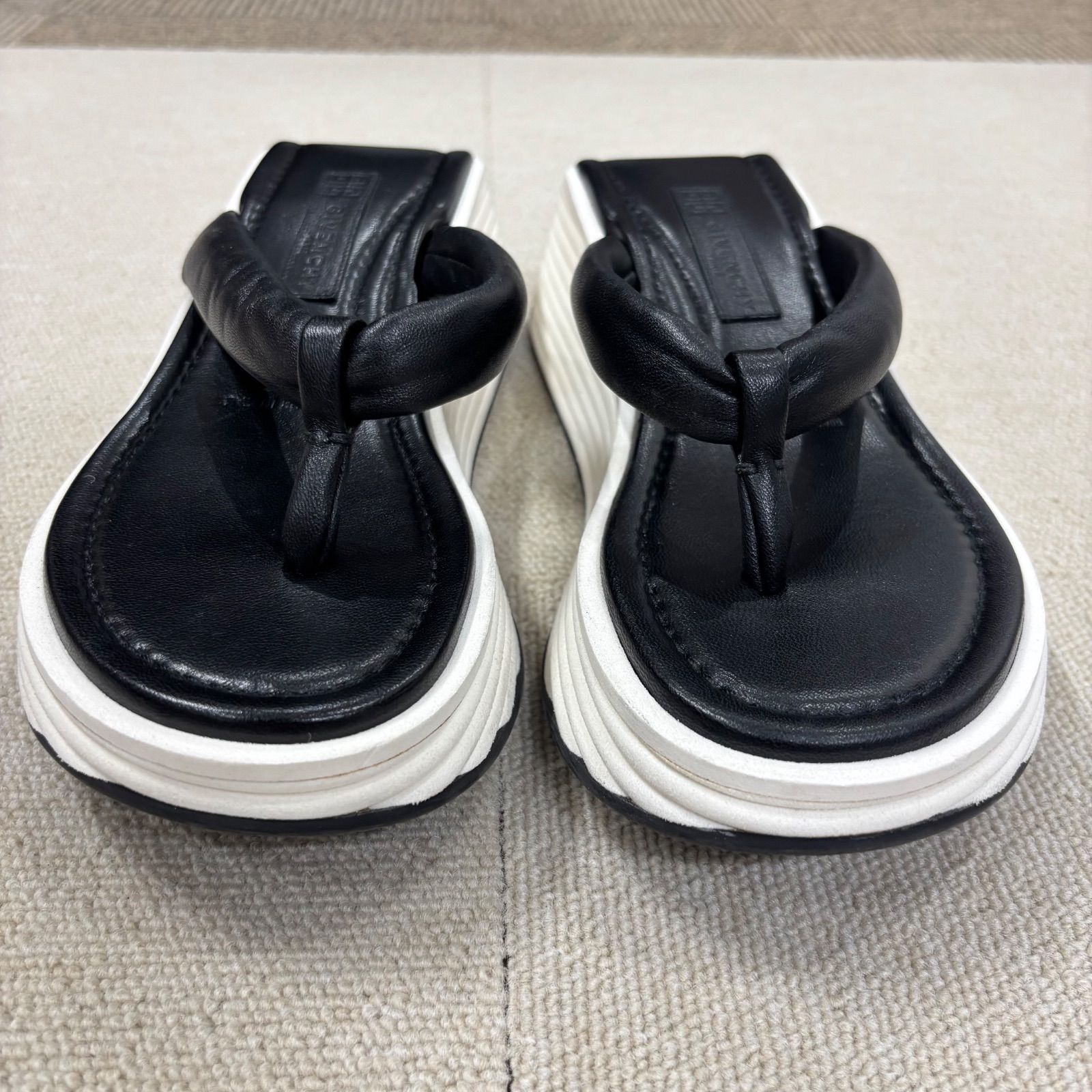 ジバンシー ブラック and ホワイト KYOTO プラットフォーム ソング サンダル ビーチサンダル サイズ37 男女兼用