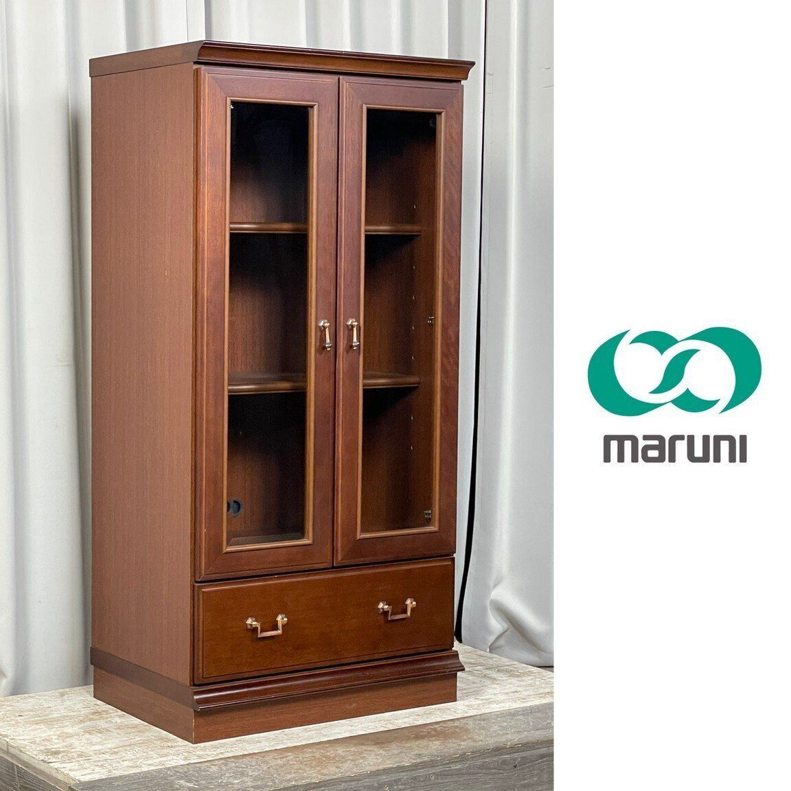 GU07 マルニ 地中海 飾り棚 キャビネット ガラス 食器棚 カップボード naaruni 神奈川県秦野市 A3