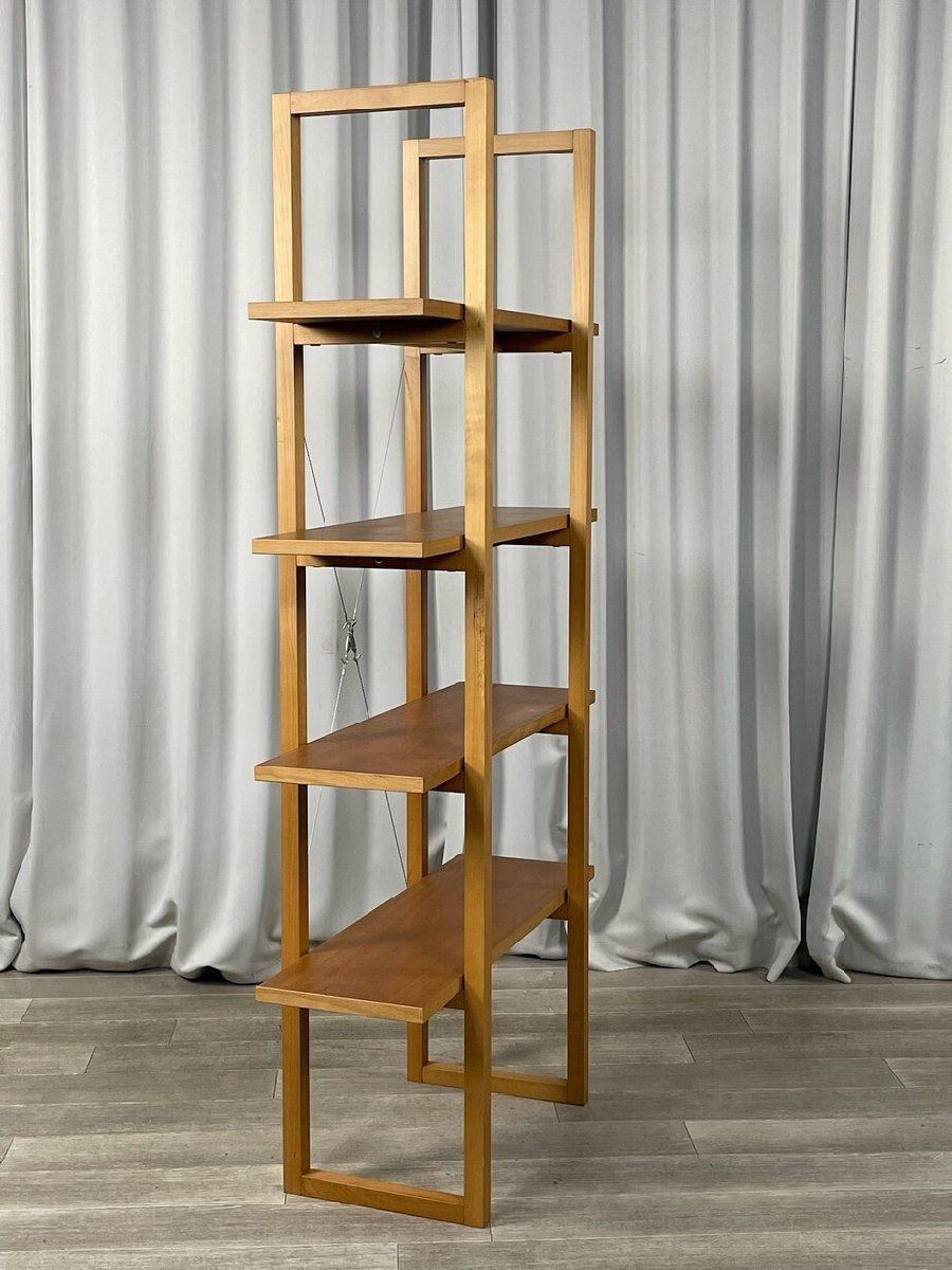 オープン シェルフ