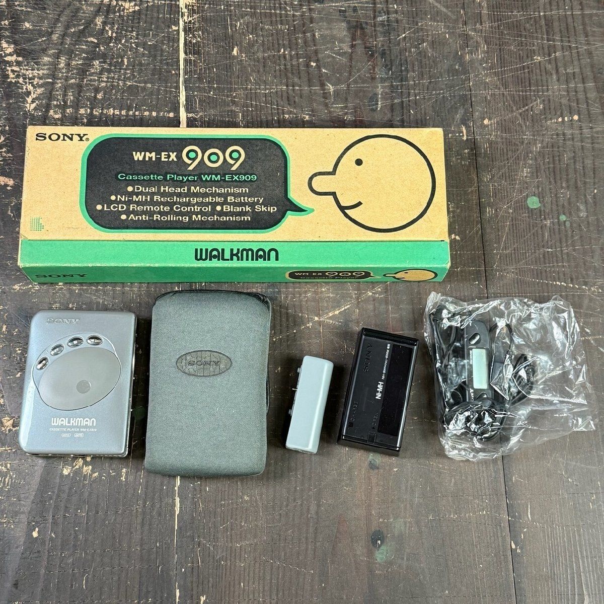 F1161 SONY WALKMAN WM-EX909 き ウォークマン カセットプレーヤー M3