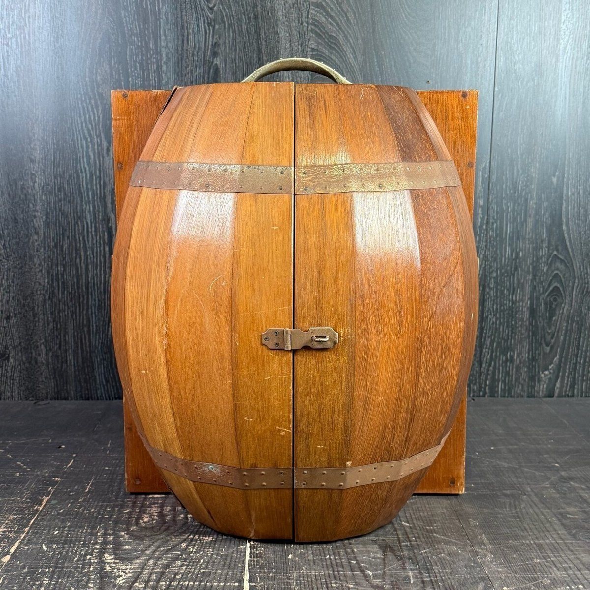 FXC26 タル型ラック キャビネット ワインラック 飾り棚 壁掛け 樽型 ヴィンテージ M7