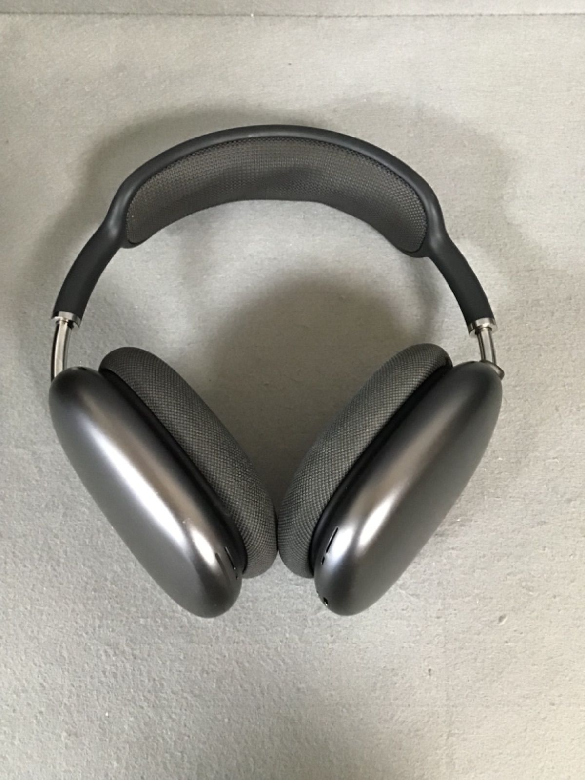 ブルートゥースヘッドホン ミッドナイト色