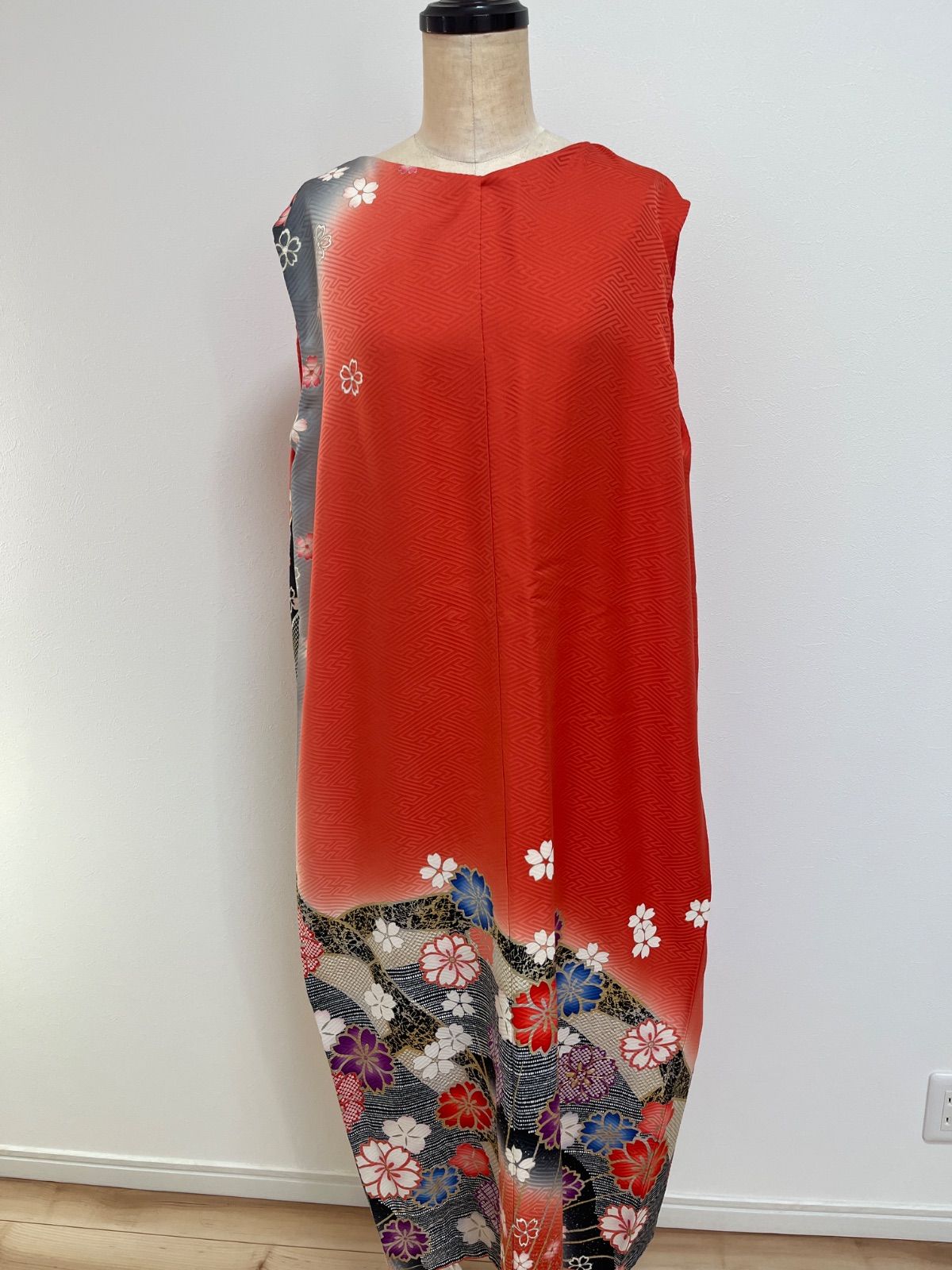 正絹着物リメイク 豪華オレンジ花柄