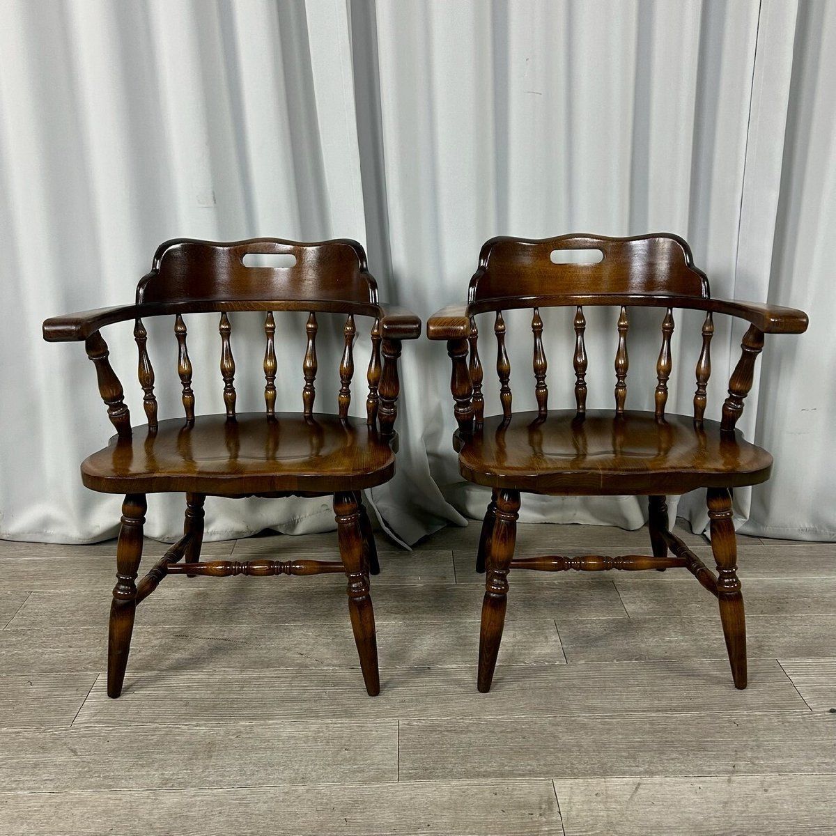 GU22 飛騨産業 ダイニング チェア 2脚セット キツツキ キャプテン ウィンザー スモーカー 神奈川県秦野市 22