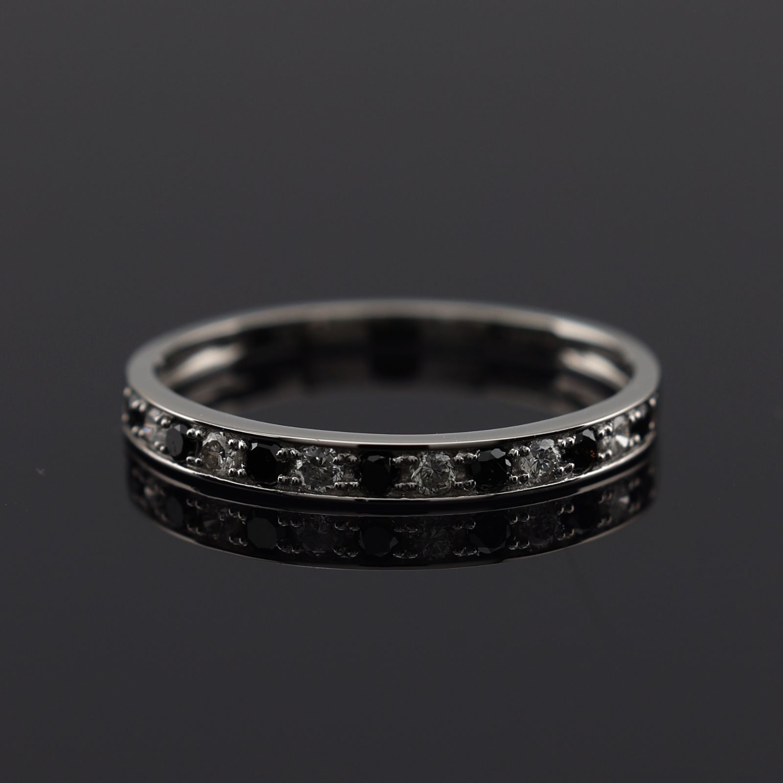 参考定価126,500円！》 Pt.950 プラチナ ブラックダイヤモンド 0.12ct 