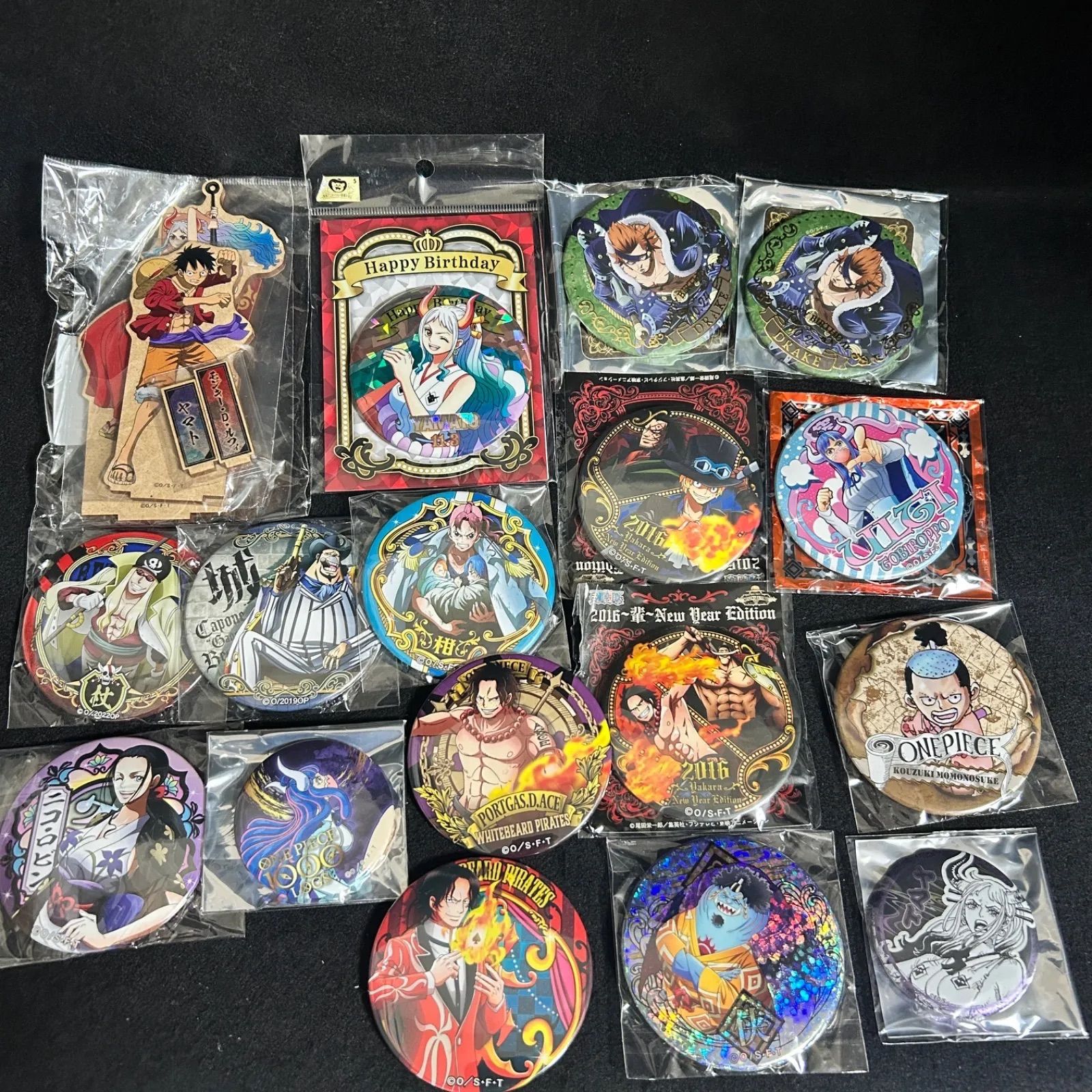 ワンピース 輩 缶バッジ ヤマト エース サボ ルフィ まとめ売り グッズ