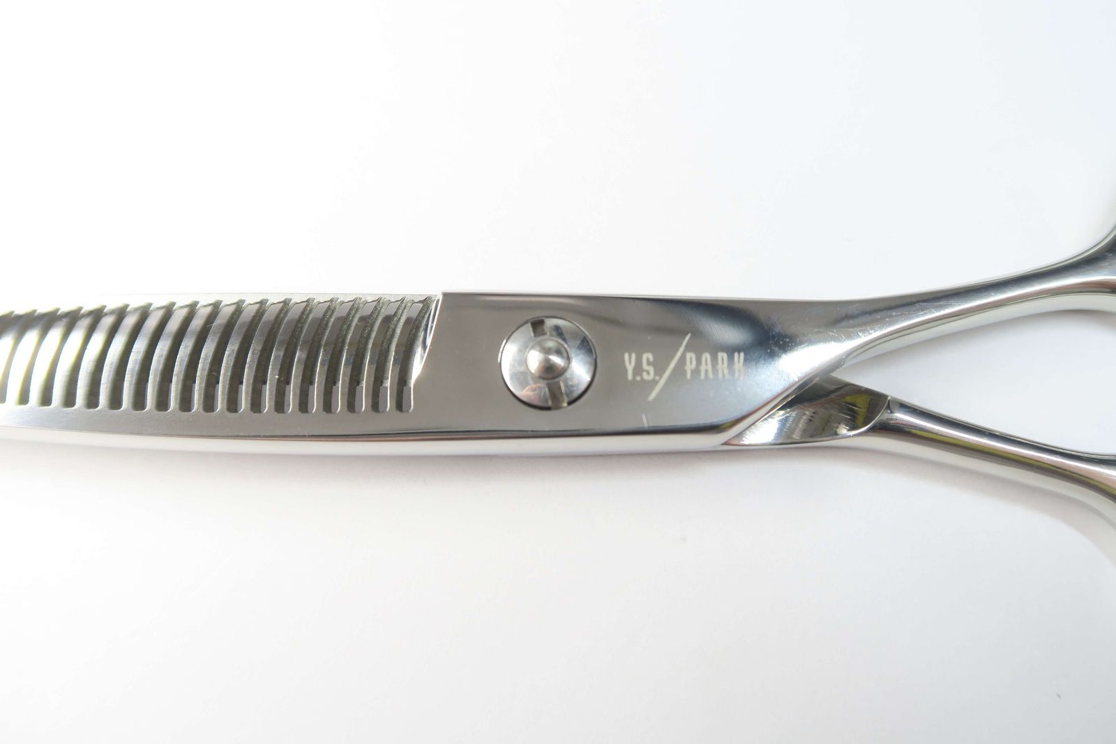 美容学校　美容学生　美容師　理容師セニングシザーズ　右利き　YSパーク　くし Bランク【Y.S./PARK】 セニング 美容師・理容師 5.9インチ 右利き