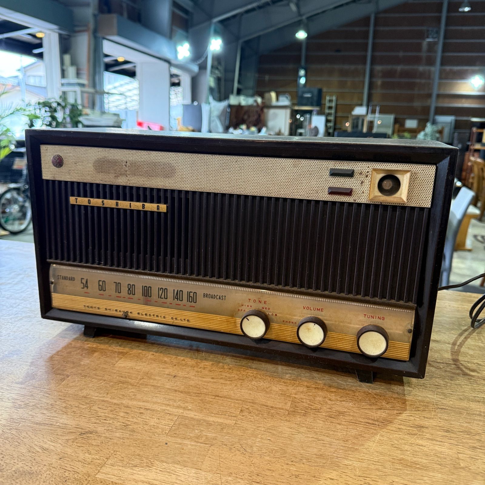 通電・受信確認済】TOSHIBA 東芝 真空管ラジオ - メルカリ 通電・受信確認済】TOSHIBA 東芝 真空管ラジオ - メルカリ