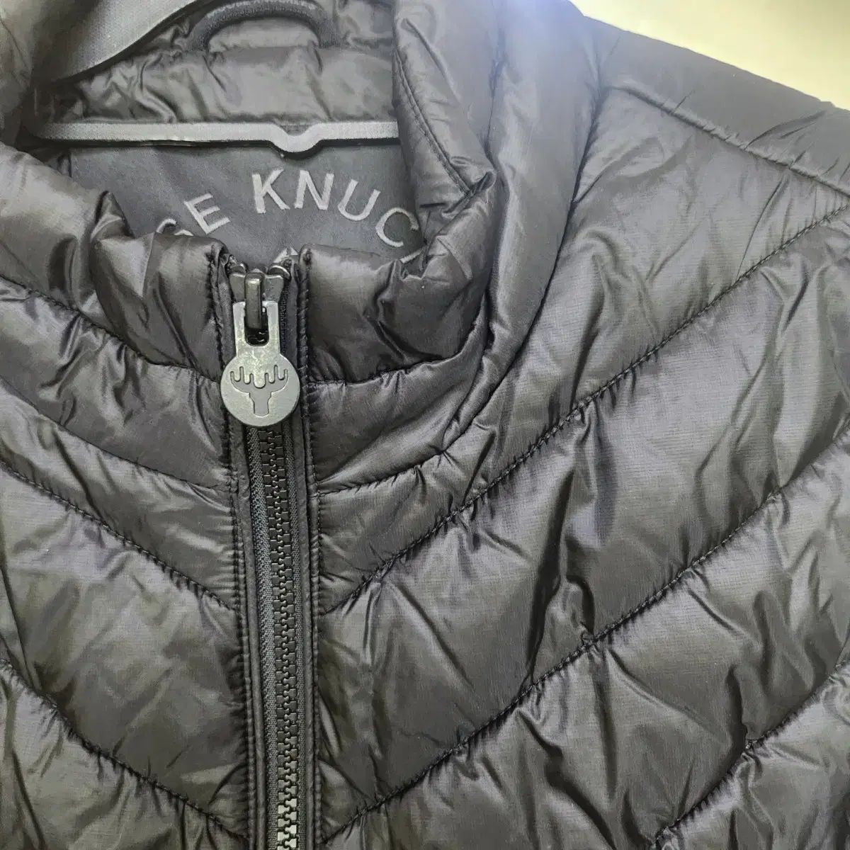 MOOSE KNUCKLES ムースナックルズ ダウンベスト