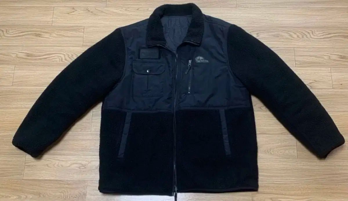 NEPA 黒色 リバーシブル フリース アウター