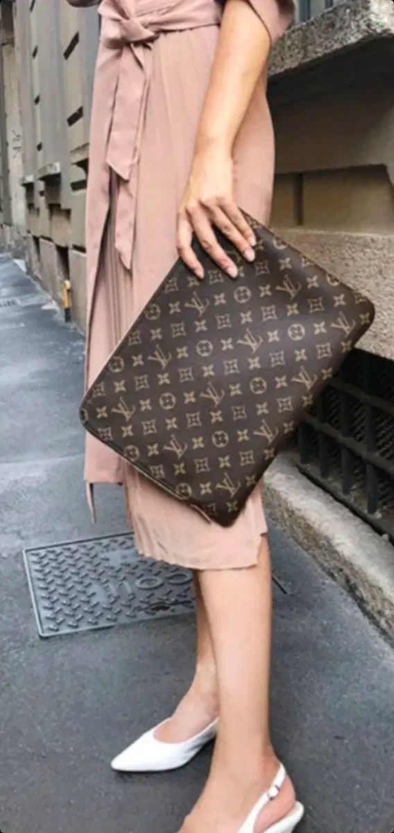 Louis Vuitton ルイヴィトン エテュイ ヴォヤージュMM クラッチバッグ クラッチバッグ 鑑定書O