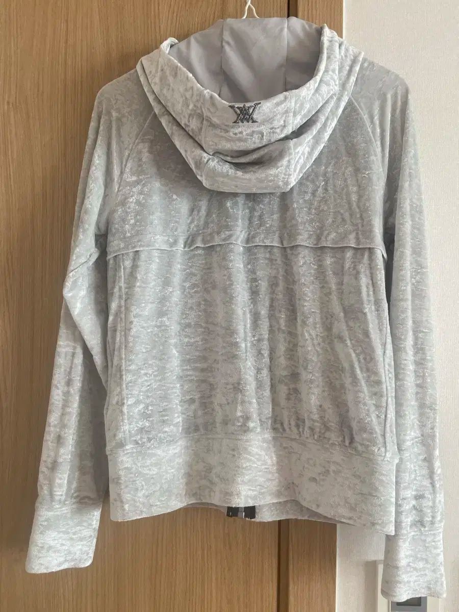 ANEW シルバー ツアーベルベット WHO ジップアップ xs