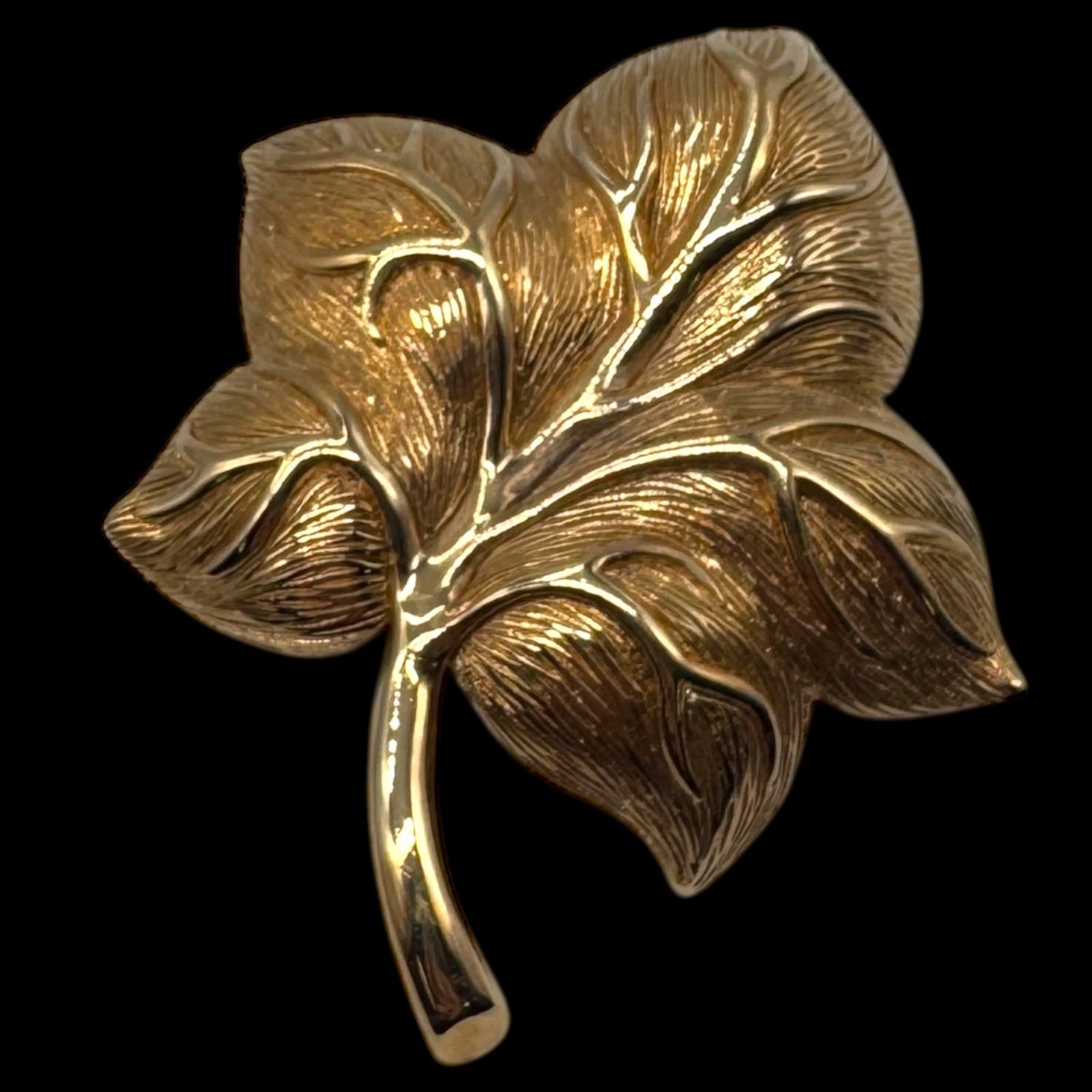 Christian Dior クリスチャンディオール 大ぶり リーフ 葉っぱ モチーフ ゴールド ブローチ ヴィンテージ ジュエリー