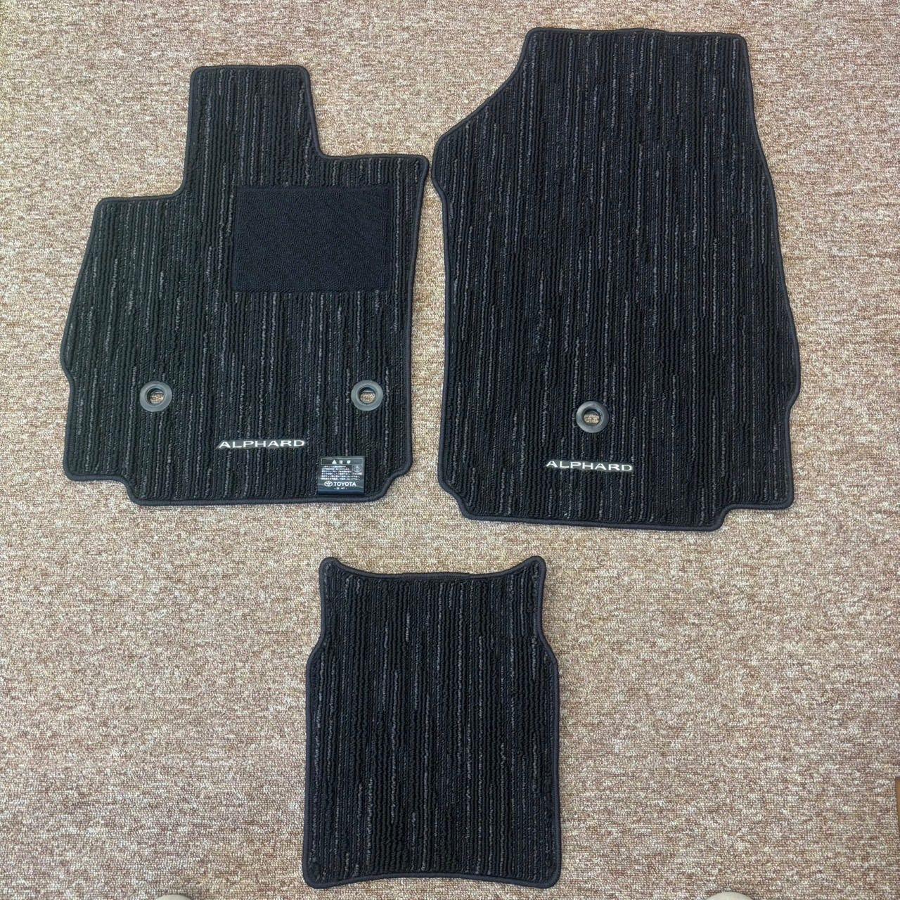 フロアマット 3枚セット トヨタ アルファード 純正 3BA-AGH30W