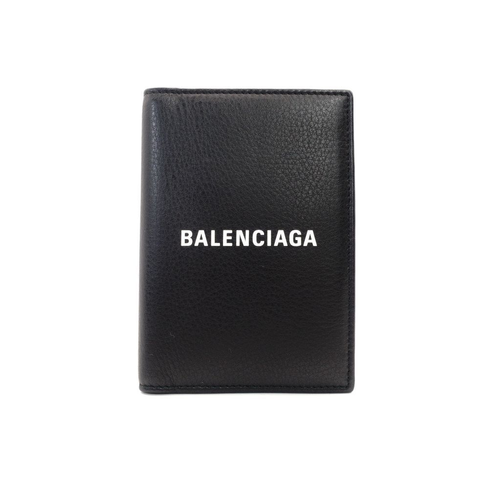 バレンシアガ パスポートケース ブラック BBロゴ 黒 レザー 手帳カバー 7-10-883