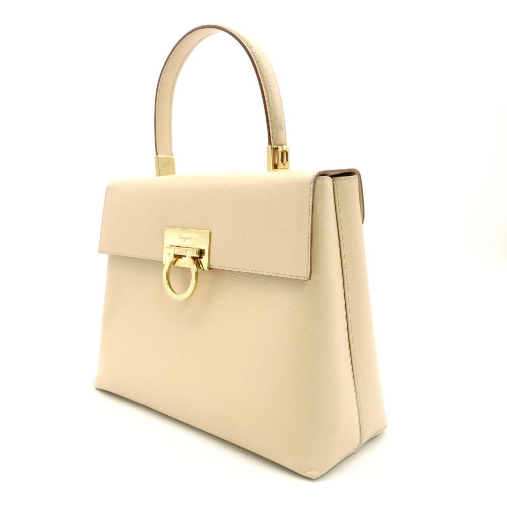 サルバトーレフェラガモ