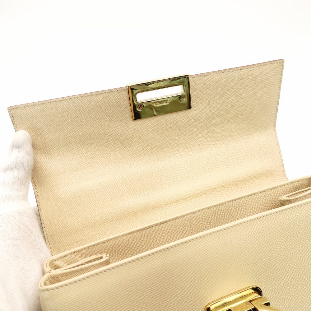サルバトーレフェラガモ Salvatore Ferragamo ガンチーニ ハンドバッグ ベージュ レザー 2way ゴールド金具 7-8-105 DECORATOM_COM_BR