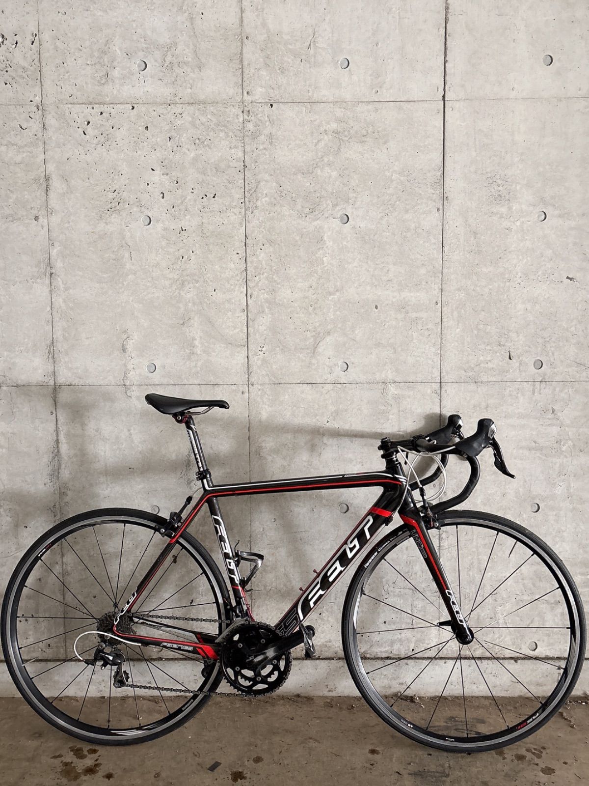 FELT F5 2012モデル シマノ105