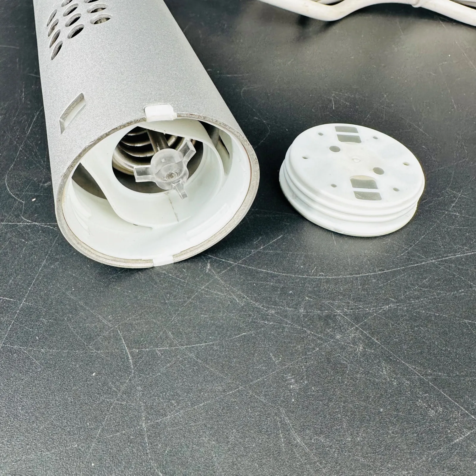 BONIQ Pro ボニークプロ BNQ-04 低温調理器 葉三社中　シルバー BONIQ Pro ボニークプロ BNQ-04 低温調理器 葉三社中 シルバー 葉山社