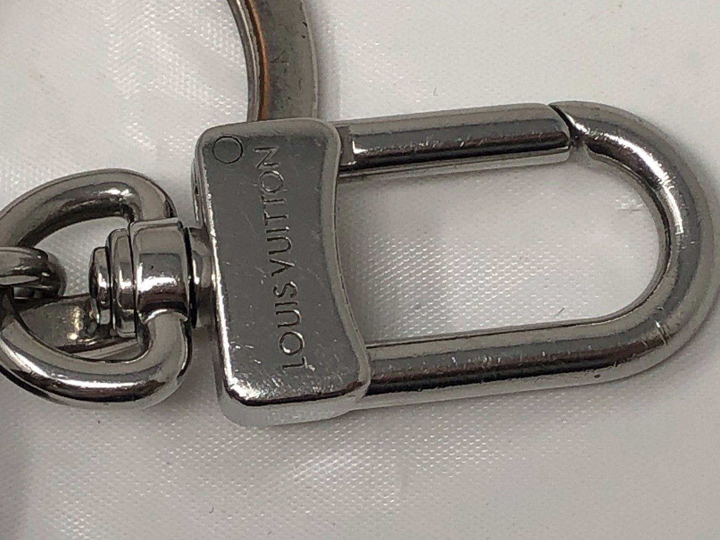 ◇LOUIS VUITTON ルイヴィトン M00741 LVサークル キーリング