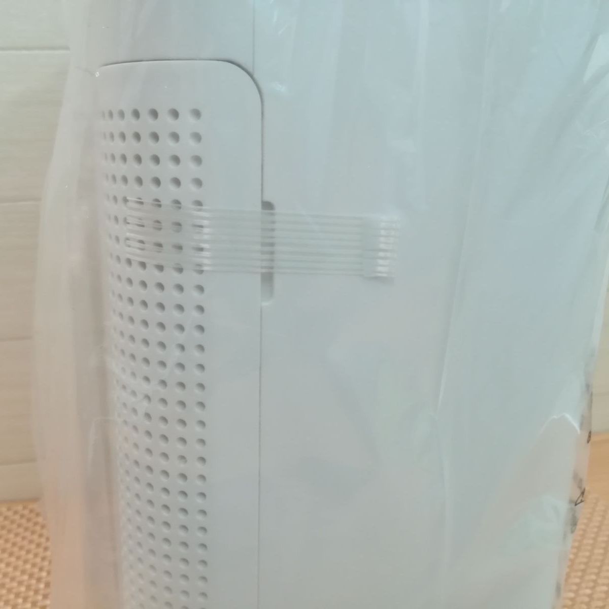 コンパクト空気清浄機 MJ-APR1