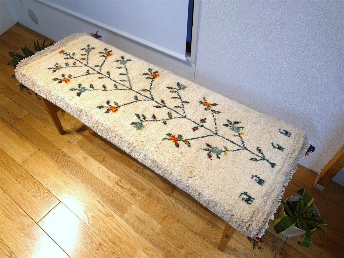 ペルシャ ギャッベ ミニランナー 細長いラグ 120x45cm アイボリー グレー 生命の木 RJ15930