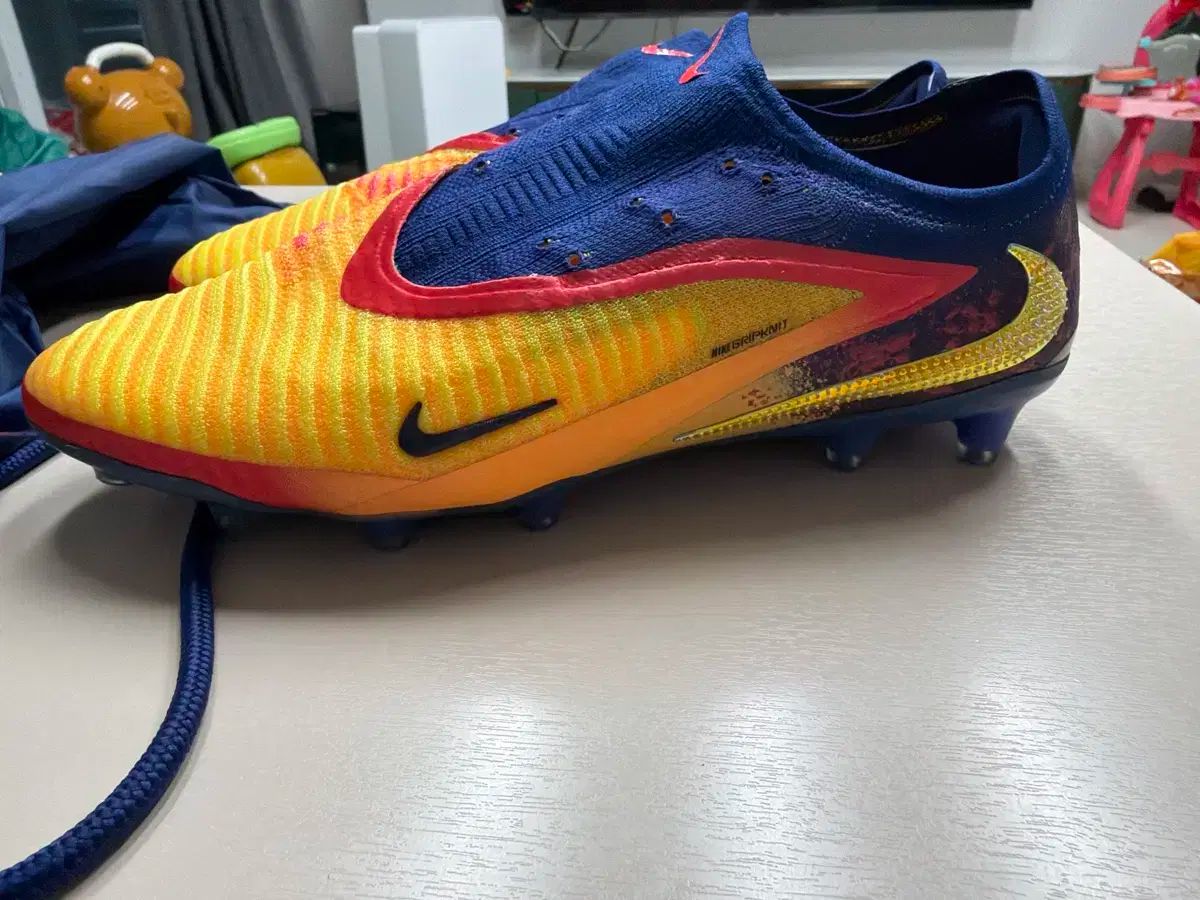 NIKE FANTOM 6 ハーランド AG サッカーシューズ 280mm