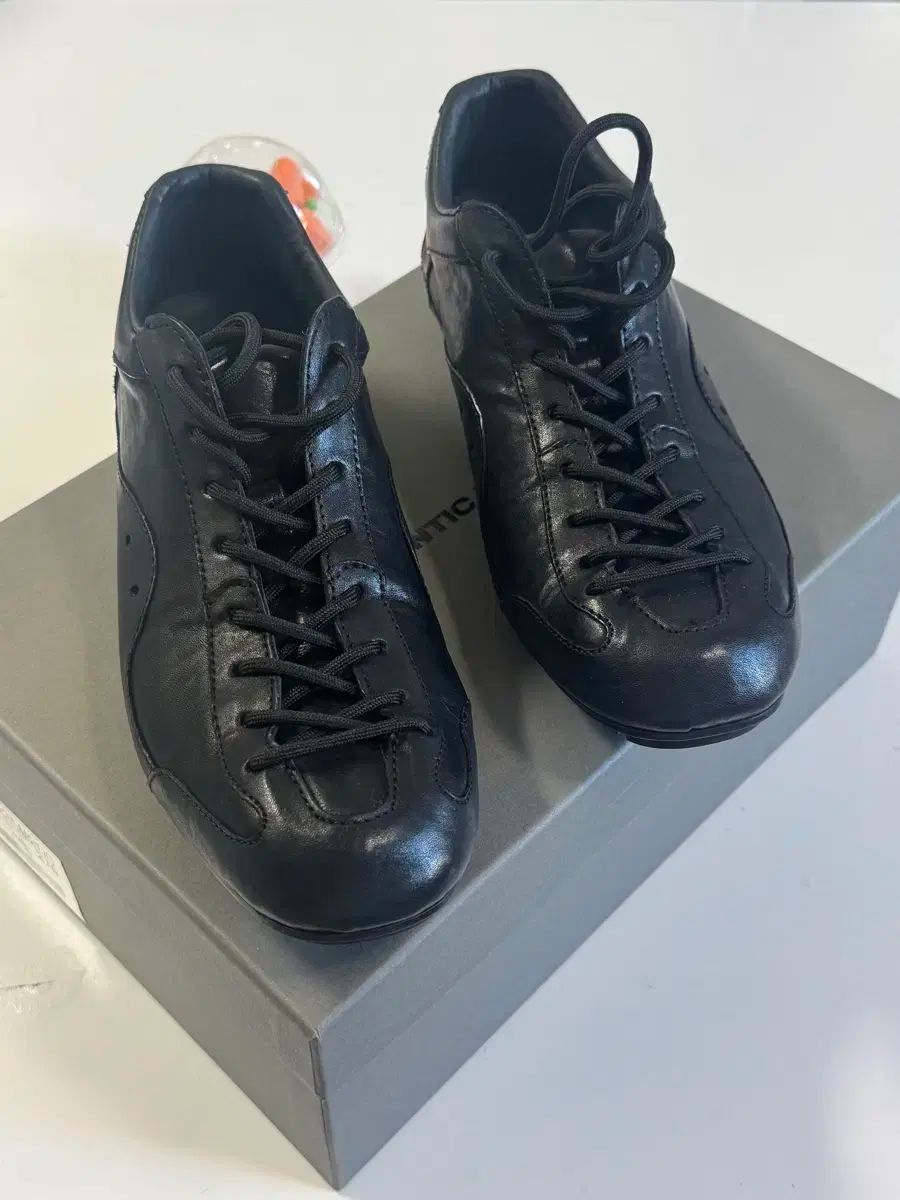 270 ロマンチックムーブ ボウラー ウォッシュブラック