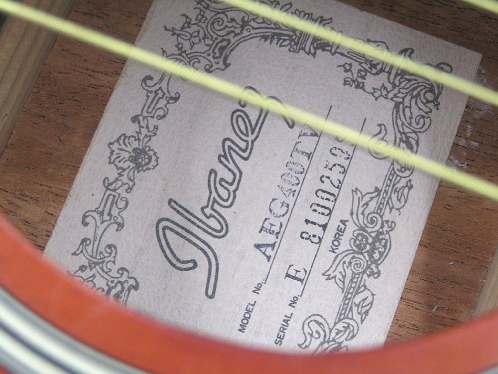 統合的な Ibanez アイバニーズ エ コ AEG400TV アコースティックギター 耳新しい