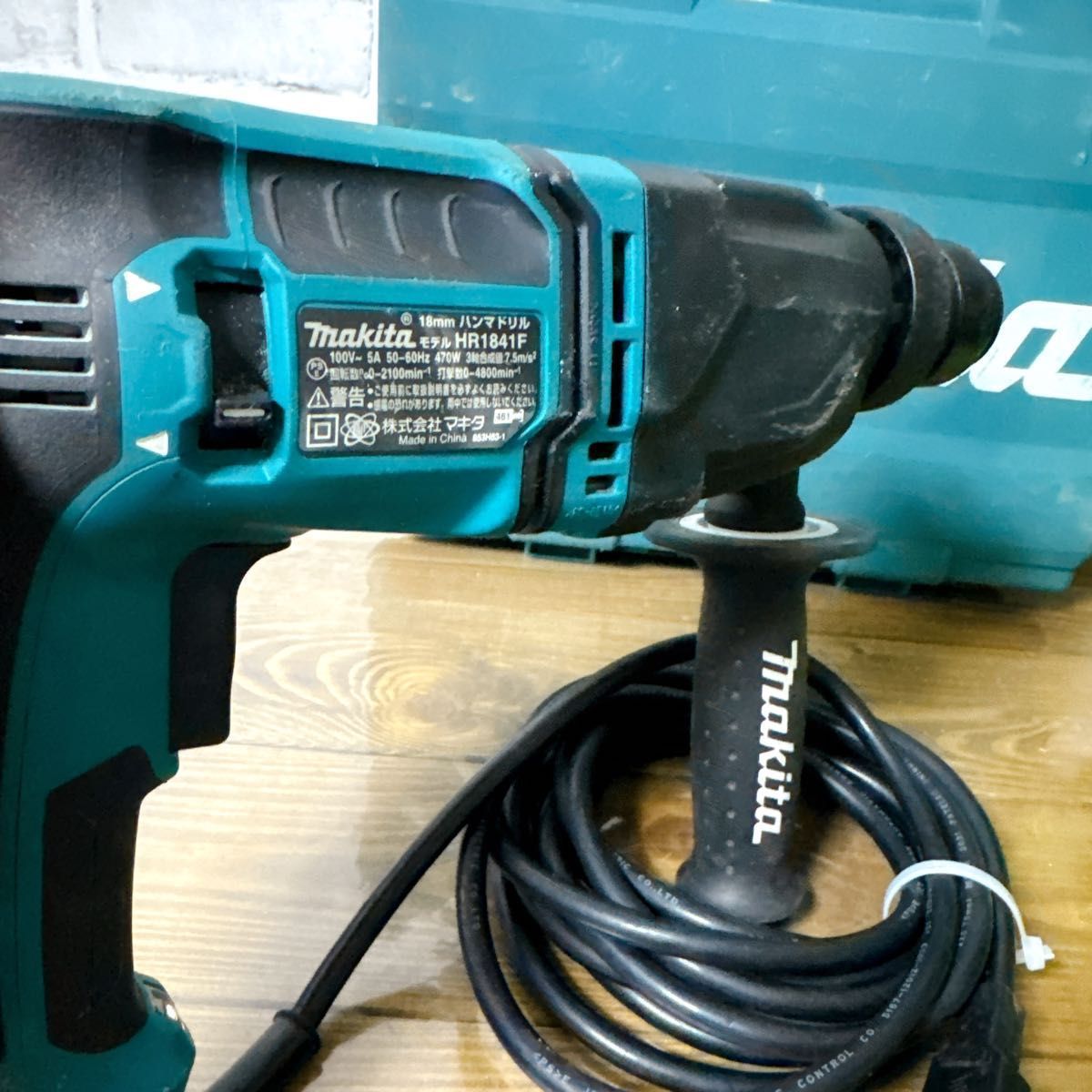 マキタ HR1841F ハンマドリル 美品 - メルカリ