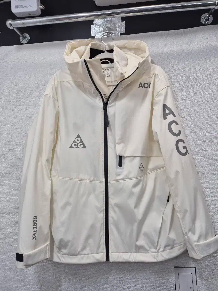 NIKE ナイキ ACG GORE-TEX ゴアテックス WIND AND WISH ウインドシェル 白 ジャケット 100