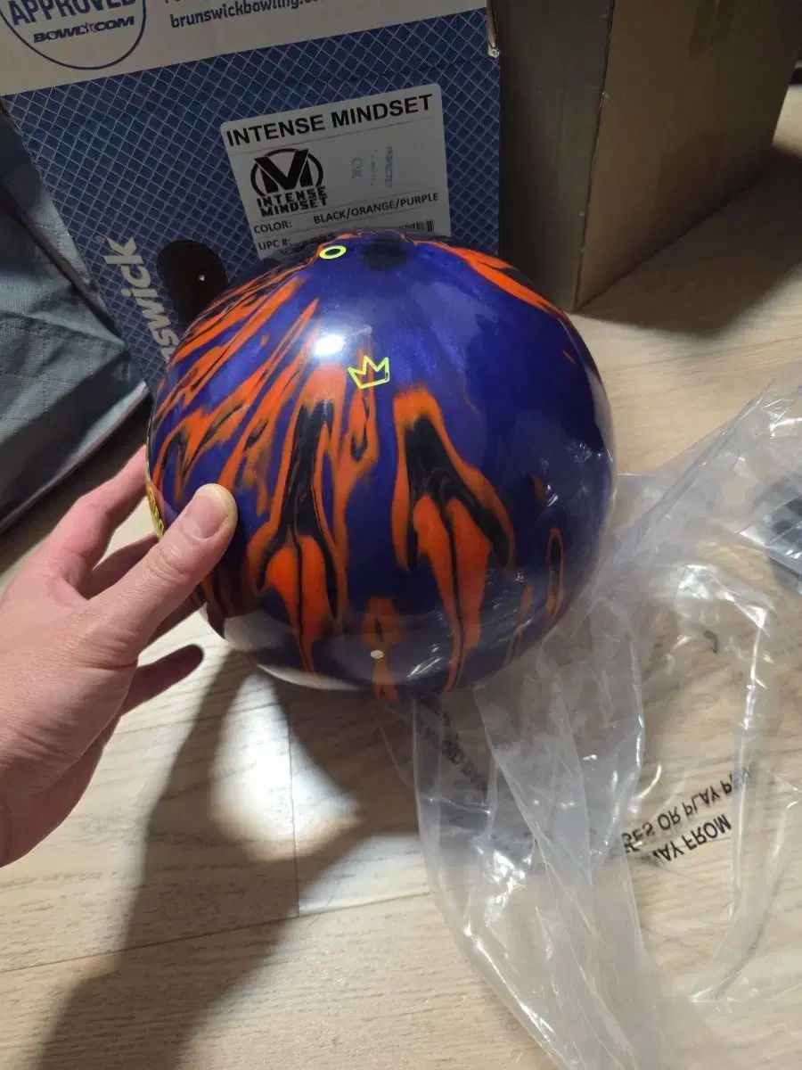 INTENSE MINDSET BRUNSWICK ブランズウィック ボーリング